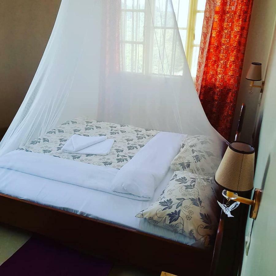 Rebero Kivu Resort Kibuye エクステリア 写真