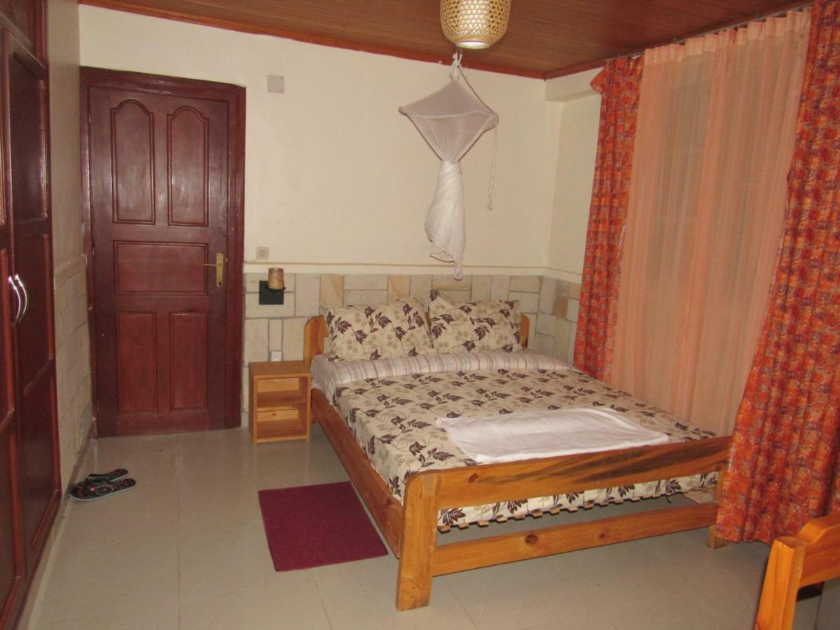 Rebero Kivu Resort Kibuye エクステリア 写真