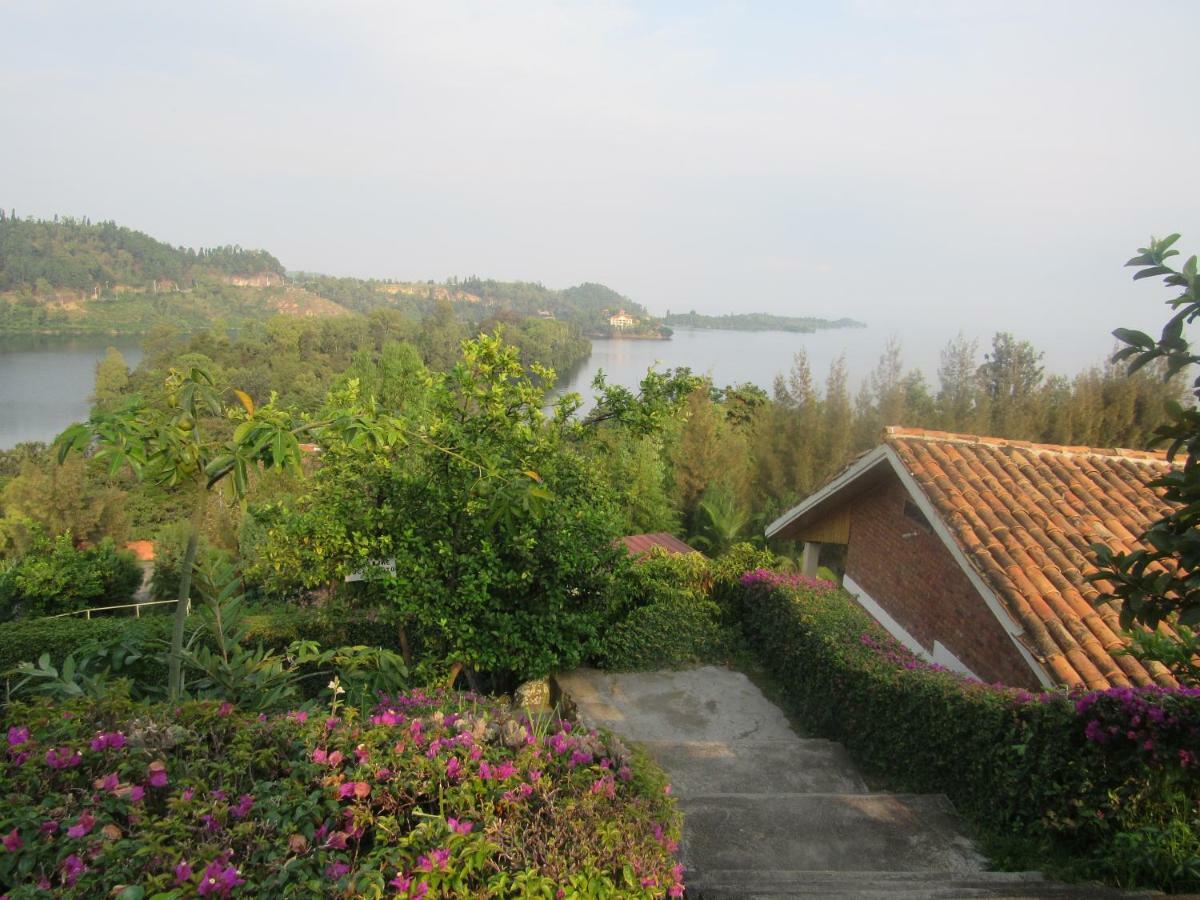 Rebero Kivu Resort Kibuye エクステリア 写真