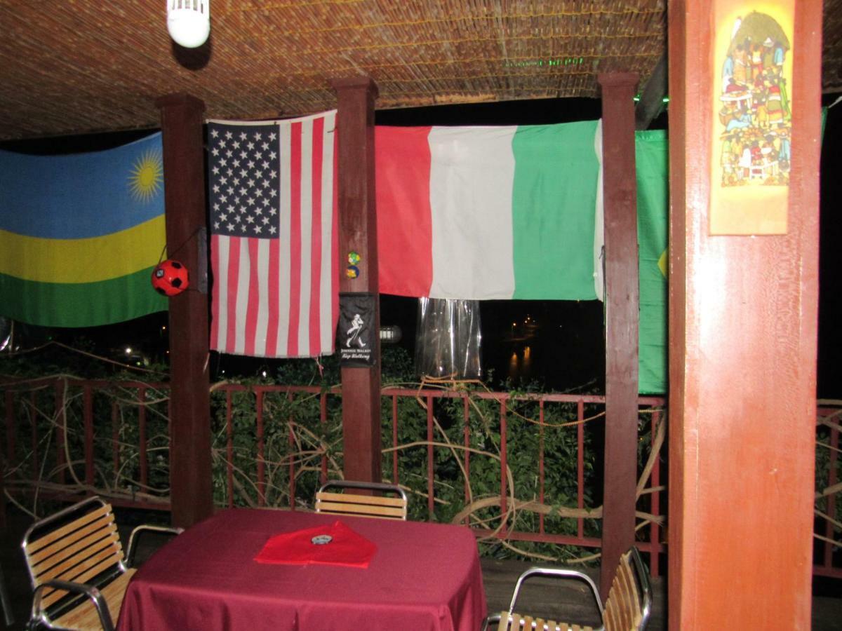 Rebero Kivu Resort Kibuye エクステリア 写真