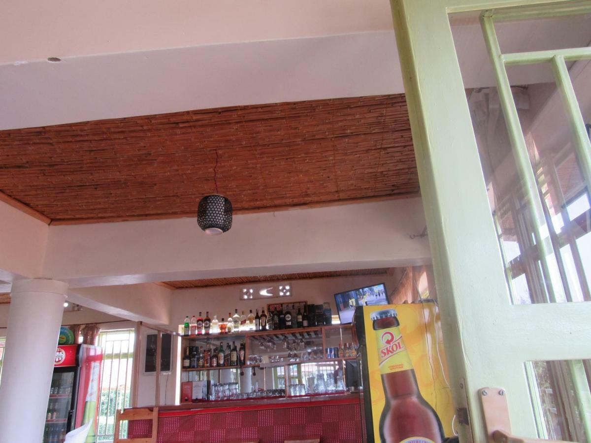 Rebero Kivu Resort Kibuye エクステリア 写真