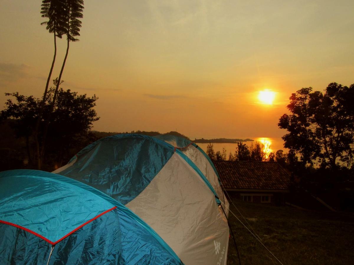 Rebero Kivu Resort Kibuye エクステリア 写真